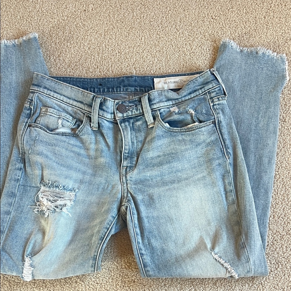 Treasure & Bond Light Wash Distressed Cropped Jeans
